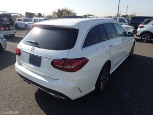 Mercedes-Benz C-Class C220D AMG PLUS LAUREUS EDITI - Image 3