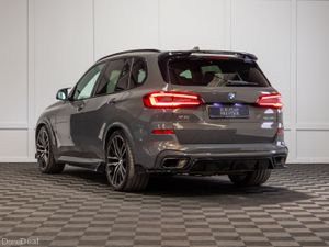 212 BMW X5 X-Drive 45e M-Sport *Pan Roof - Image 4
