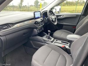 Ford Kuga TITANIUM 5DR 1.5 TD 120 S6.2 M6 F - Image 3