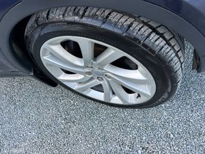 19 Land Rover Discovery 2019 3.0 HSE 7 seats - Image 4