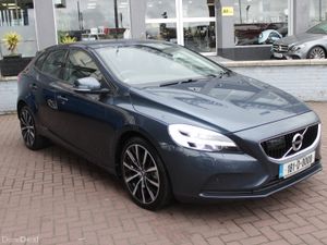 2018 VOLVO V40 D4 2.0 AUTO 5DR - Image 2