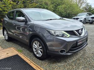 Nissan Qashqai 1.5 DSL SV CONNECT 4DR - Image 2