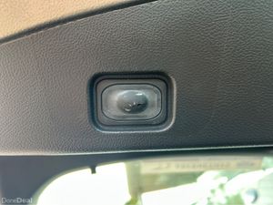 Ford Mondeo TITANIUM 5DR 1.5 TD 120PS M6 4DR - Image 4