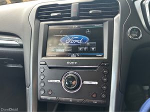 Ford Mondeo TITANIUM 5DR 1.5 TD 120PS M6 4DR - Image 2