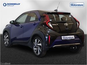 Toyota Aygo X Hatchback Exclusive - Image 2
