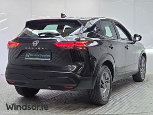 Nissan Qashqai 1.3 PET MILD HYBRID SV *Scrappage d - Image 3