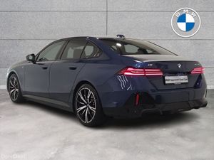 BMW i5 eDrive40 M Sport Saloon - Image 3