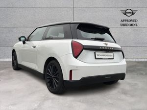 Mini Cooper Cooper E - Image 2