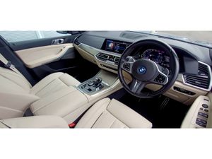 BMW X5 XDRIVE45E M SPORT AUTO - Image 4