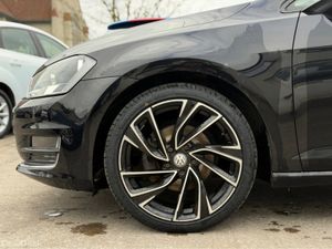 Volkswagen Golf HIGHLINE 1.6 TDI MANUAL 5SPEED 110 - Image 4