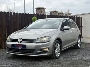 Volkswagen Golf AUTO -LOW KM - Image 3