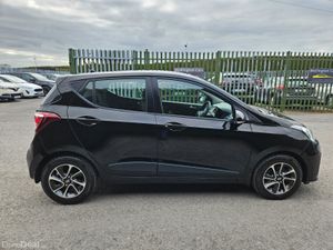 Hyundai i10 2017 1.0 DELUX AUTOMATIC - Image 4