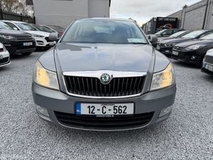 2012 Skoda Octavia 1.6 TDI 105HP Elegance - Image 2