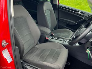 Volkswagen Golf 2019 highline auto - Image 4