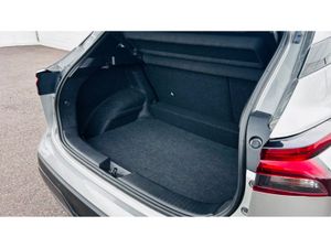 Nissan Qashqai 1.3 MANUAL WITH GLASS ROOF AND REVE - Image 4