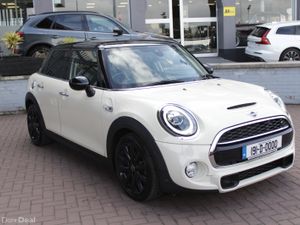 2019 MINI COOPER SD 2.0 5DR AUTO - Image 2