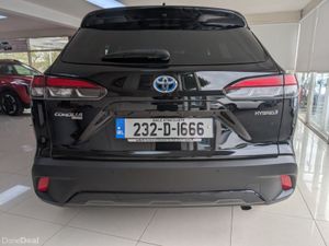 Toyota Corolla Cross Luna Sport 4dr A - Image 3