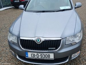 Stunning Skoda Superb 2013 elegance model - Image 3