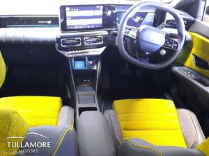 Renault 5 EV50 150hp Iconic - Image 2