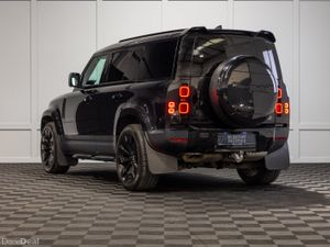 2023 Defender 110 S D250 2 Seat Commercial - Image 4