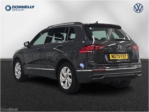 Volkswagen Tiguan Estate Life - Image 4