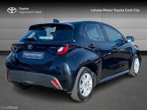 Toyota Yaris Yaris Hybrid 115 Luna - Image 2