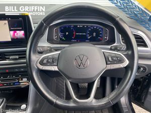 Volkswagen T-Roc HIGHLINE 2.0 TDI // LOW MILEAGE / - Image 4