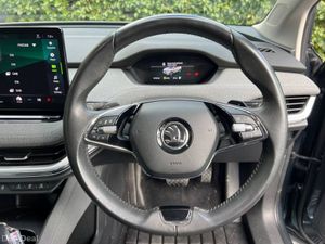 Skoda Enyaq LOFT IV LOFT IV 80 // HALF LEATHER SEA - Image 4