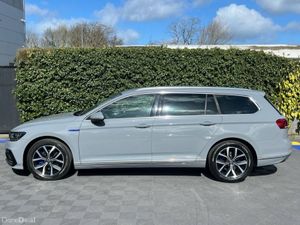 Volkswagen Passat GTE 1.4 HYBRID 218 BHP // FULL S - Image 3