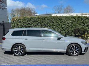 Volkswagen Passat GTE 1.4 HYBRID 218 BHP // FULL S - Image 2