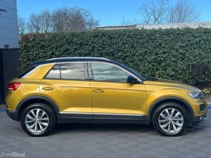 Volkswagen T-Roc DESIGN 2.0 TDI // VERY LOW MILEAG - Image 2