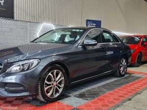 2015 Mercedes-Benz C-Class BLUETEC - Image 3
