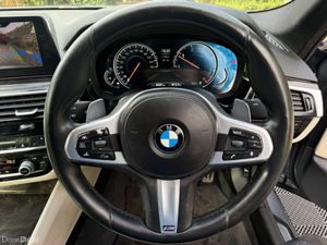 BMW 5-Series 523D M-SPORT COMPETITION PACK 2.0 D / - Image 4