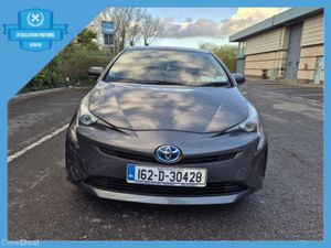 Toyota Prius / 2016 / 1.8 PETROL HYBRID / AUTO - Image 2