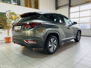 Hyundai Tucson IX35 COMFORT PLUS 5DR - Image 3