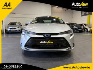 Toyota Corolla Saloon 1.8 Self-Charging Hybrid Aut - Image 2