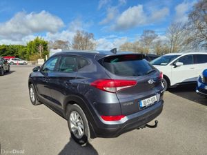 Hyundai Tucson Executive 1.7 5DR - Image 4