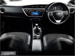 Toyota Auris D-4D 90 (1.4) 5Dr Terra - Image 2