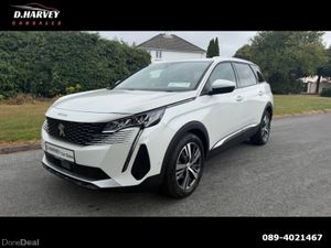 Peugeot 5008 1.5D Allure Pack*One Owner*Low Mileag - Image 4