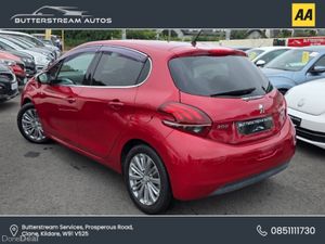 Peugeot 208 1.2 AUTO ALLURE - Image 4