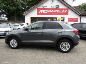 Volkswagen T-Roc Life 2.0 TDI M6F 116HP 5DR - Image 4