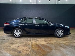 Toyota Camry 2.5 HYBRID AUTOMATIC - CRUISE CONTROL - Image 2