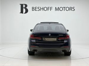 BMW 5-Series 530e M-SPORT PRO=IVORY INTERIOR//HUGE - Image 4