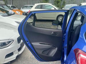 Hyundai i10 **DEPOSIT TAKEN** - Image 3