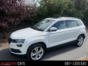 Skoda Karoq STYLE MODEL TOP SPEC LEATHER UPHOLSTER - Image 4