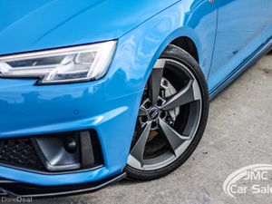 2019 AUDI A4 S-LINE 40TDI BLACK EDITION TURBO BLUE - Image 2