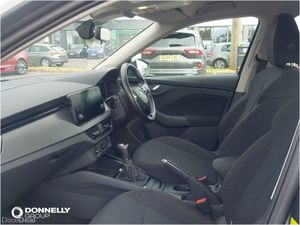 Skoda KAMIQ Hatchback SE - Image 2