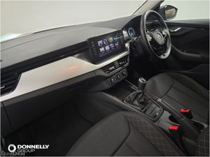 Skoda KAMIQ Hatchback SE Drive - Image 3
