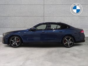 BMW 5-Series 530e M Sport - Image 4