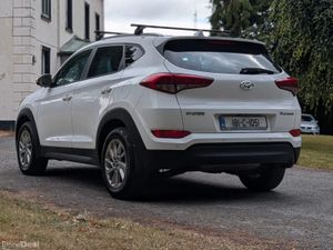2018 HYUNDAI TUCSON 1.7 EXECUTIVE 5DR - Image 3